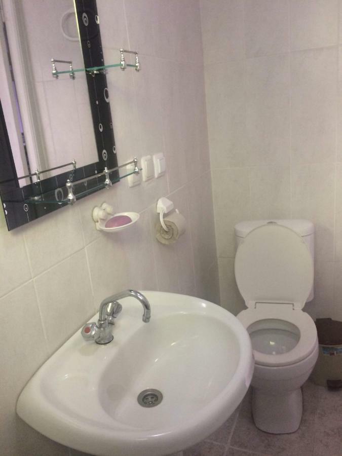 Guesthouse Malkhazi 博尔若米 外观 照片