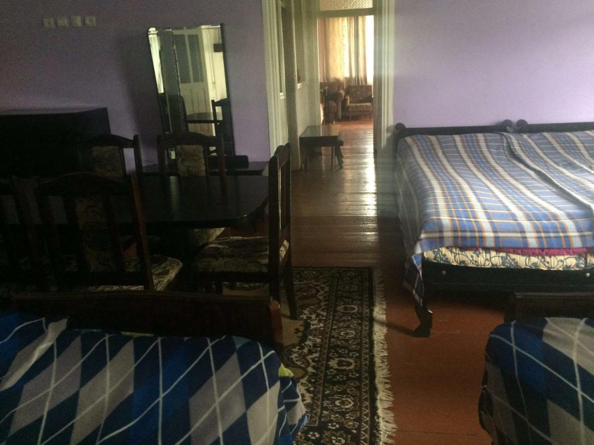 Guesthouse Malkhazi 博尔若米 外观 照片